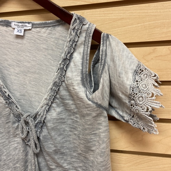 Angela Mara made in Italy women fashionable top Size XS to Small - Picture 2 of 6